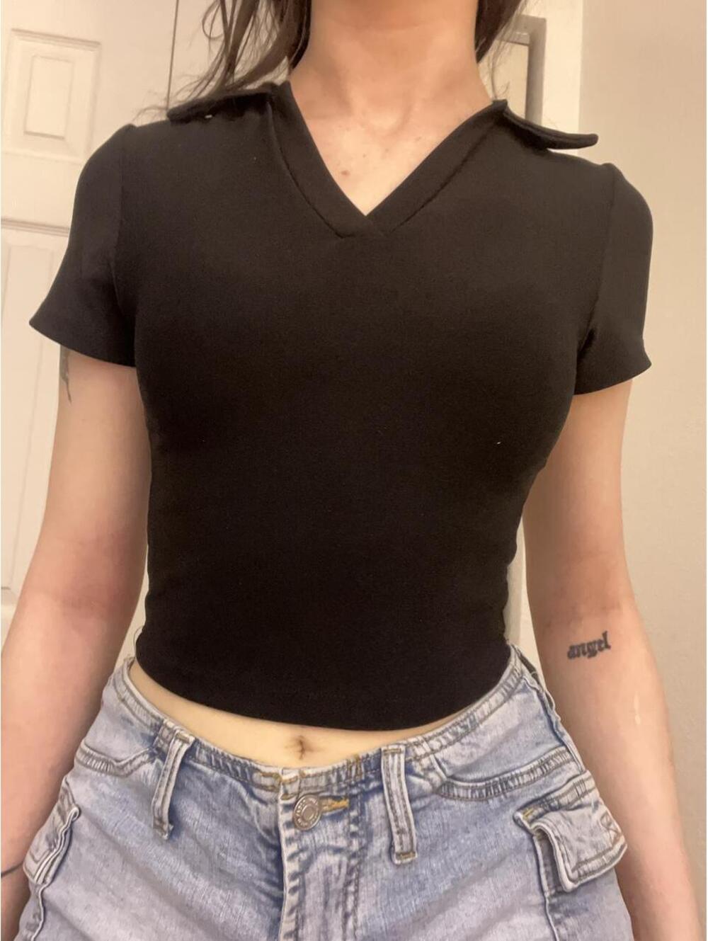 black fitted collared top